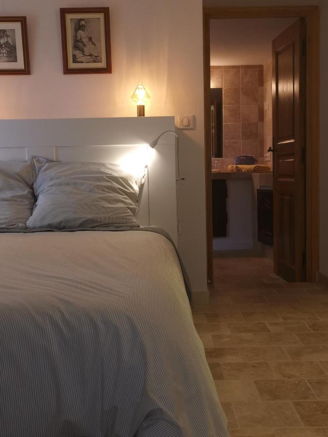 Bed and Breakfast Le Nid Des Arts Туррет Экстерьер фото